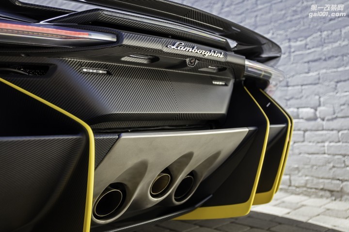 lamborghini-centenario-roadster-first-copy-delivered-rear-view.jpg