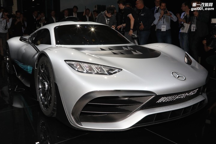 mercedes-amg-project-one-front-three-quarter-05.jpg