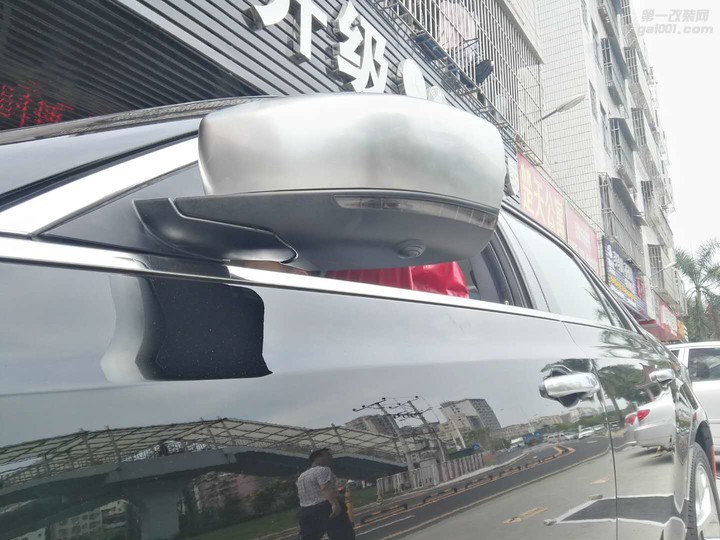 深圳克莱斯勒300C改装超清360全景行车记录仪