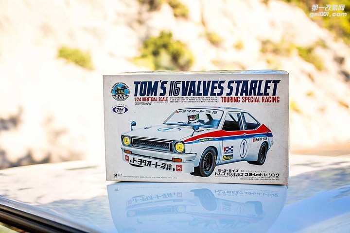 toms-toyota-starlet-model-car.jpg
