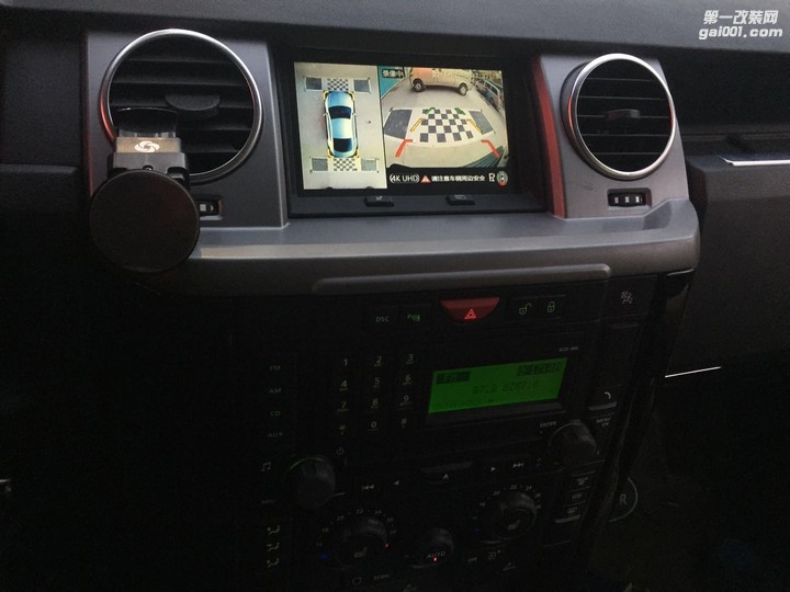路虎发现4升级360全景行车记录仪+盲点监测系统
