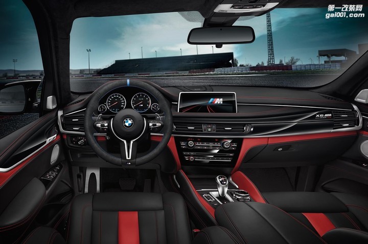 the-black-fire-edition-of-the-bmw-x6-m-cockpit.jpg