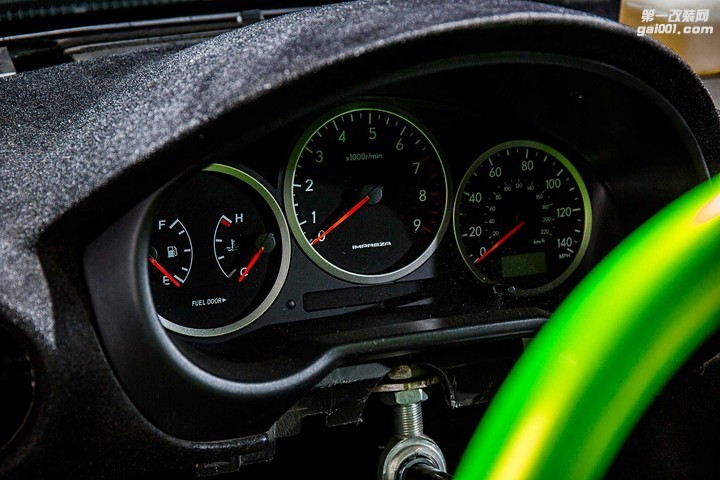 1995-subaru-impreza-l-02-wrx-gauge-cluster.jpg