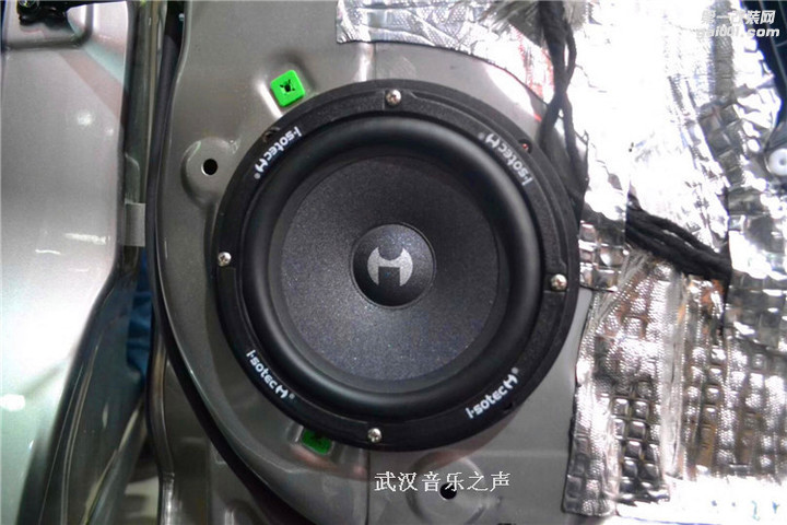 武汉雷克萨斯RX450汽车音响改装德国彩虹喇叭+CTK隔音