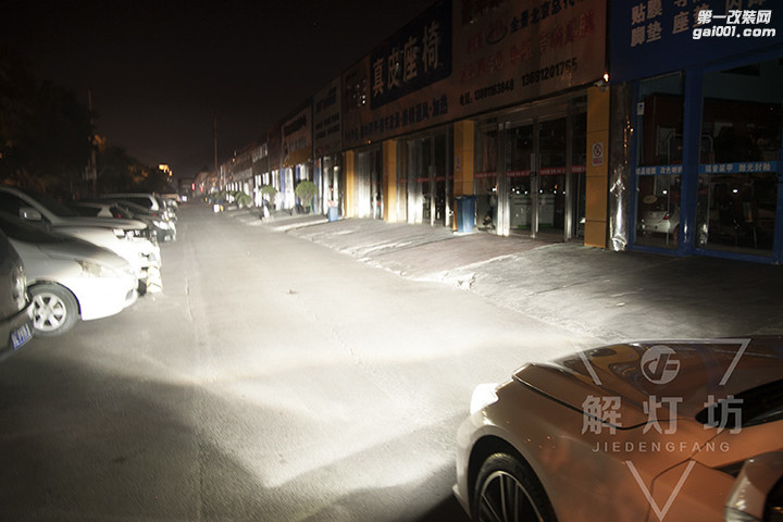 北京改灯界首台英菲尼迪Q50高配LED车灯改装氙气大灯透镜