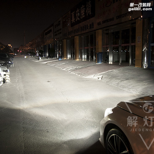 北京改灯界首台英菲尼迪Q50高配LED车灯改装氙气大灯透镜