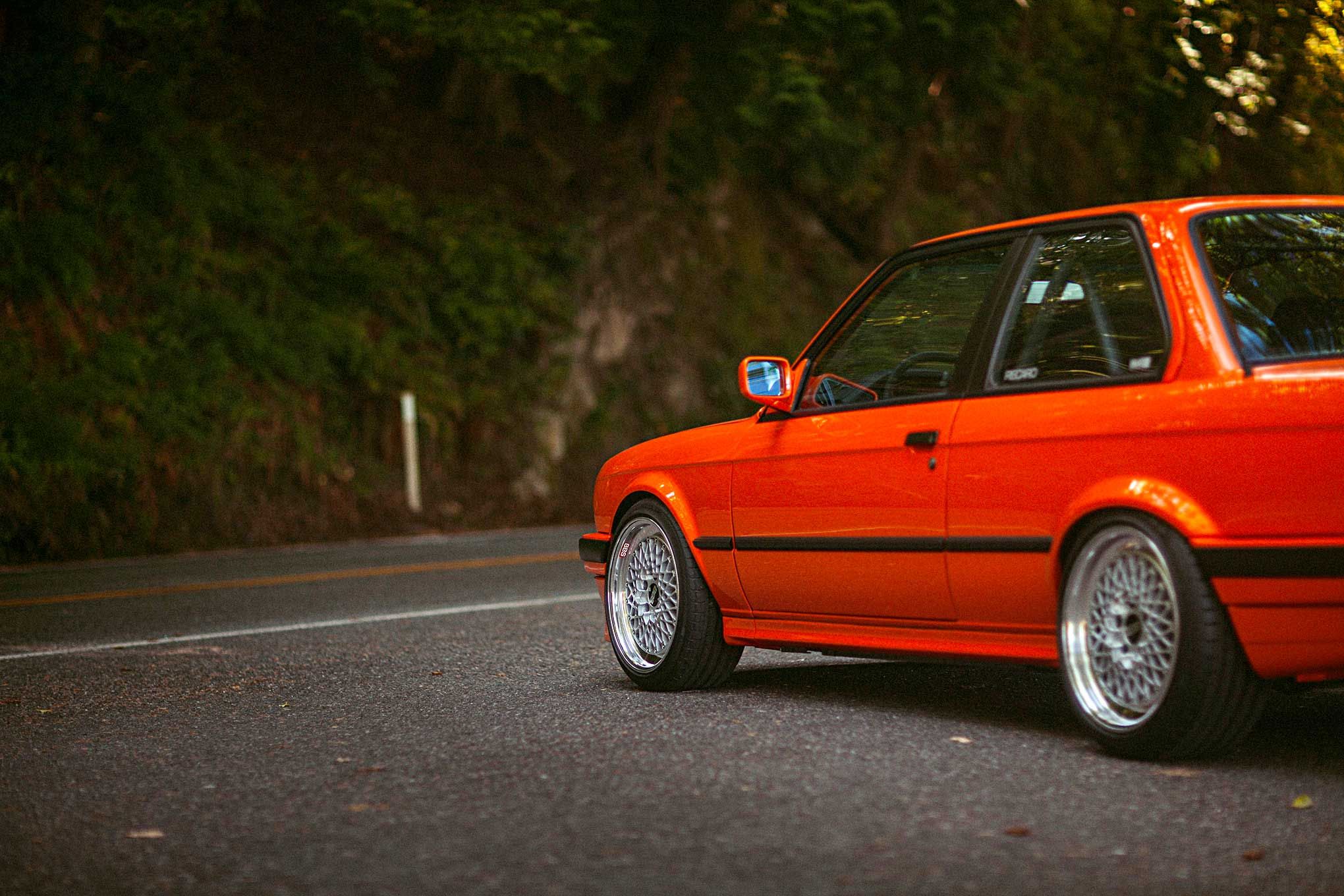 1991-bmw-318is-driver-side-view.jpg