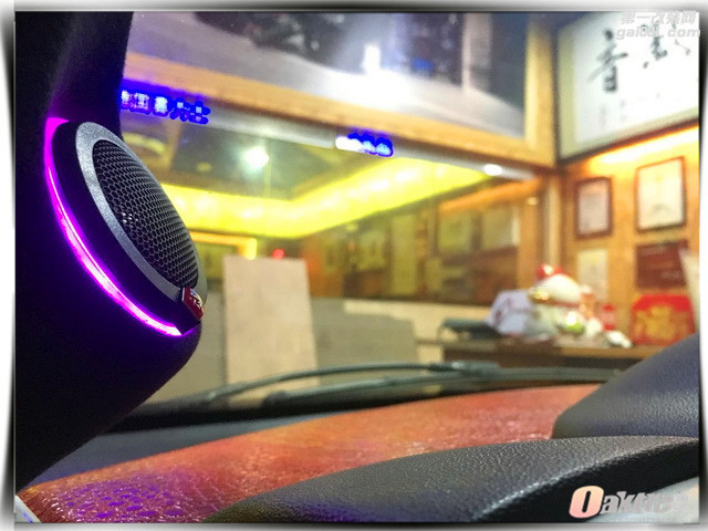 踏入音乐世界 奔驰Smart汽车音响改装美国来福P165-SI—深圳...