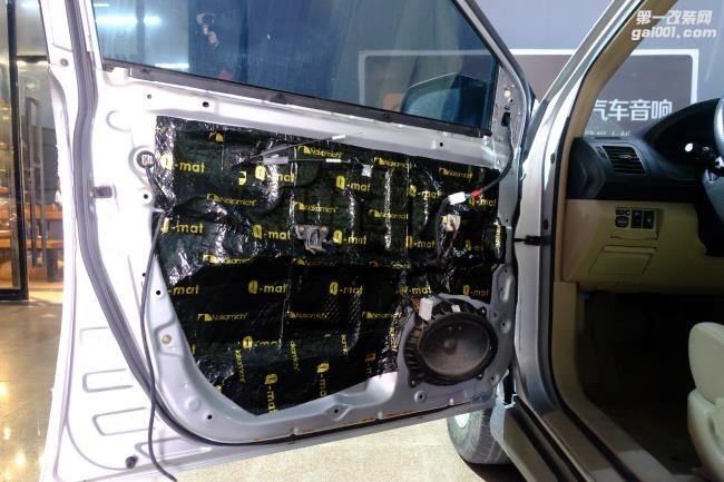 比亚迪S7针对性四门日本中道隔音——汕头悦心汽车音响改装