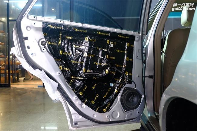 比亚迪S7针对性四门日本中道隔音——汕头悦心汽车音响改装