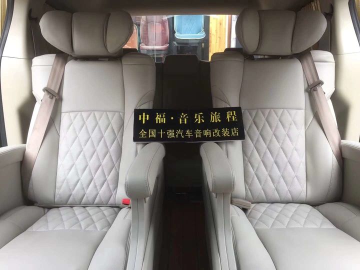 昆明中福别克GL8航空座椅改装
