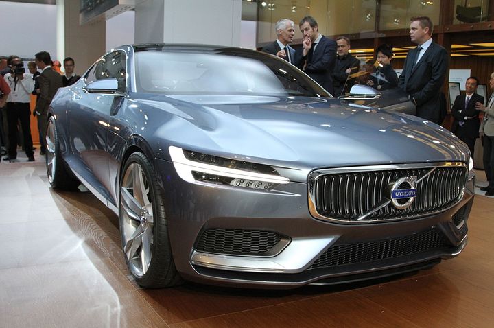 volvo-c-coupe-concept-front-three-quarter31.jpg