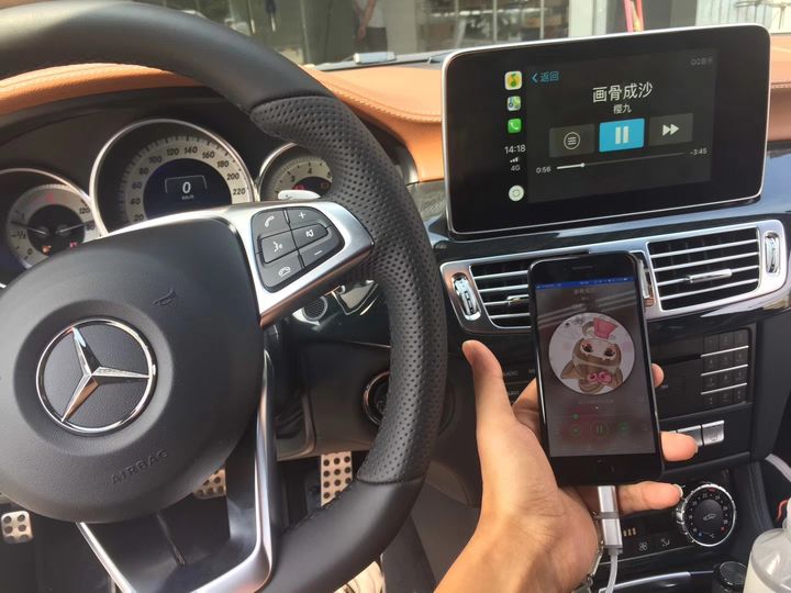 奔驰CLS改装CarPlay手机互联功能
