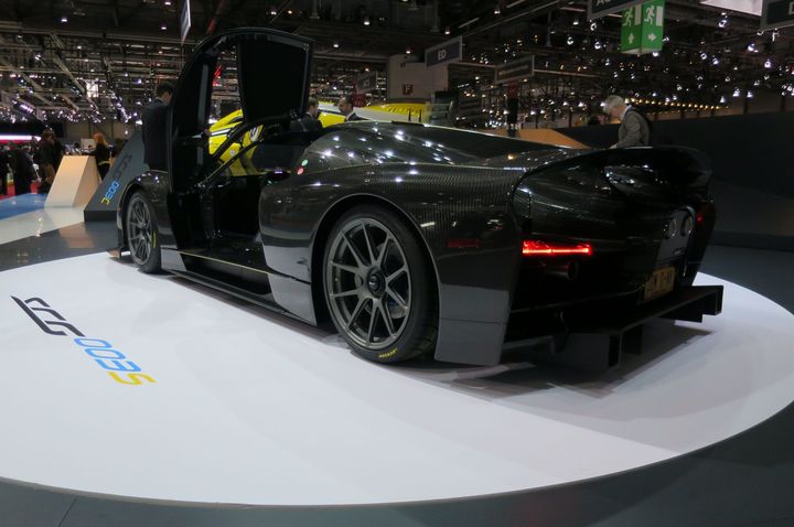 scuderia-cameron-glickenhaus-scg-003-show-floor-rear-view.jpg