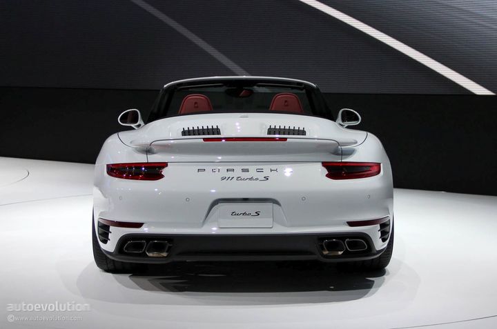 wild-boar-porsche-911-turbo-s-cabriolet-wrap-looks-brutal_13.jpg