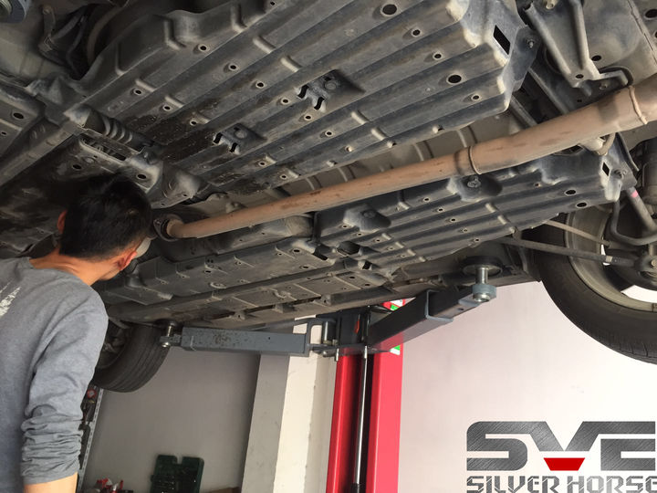 丰田凯美瑞改装SVE中尾段可边阀门排气