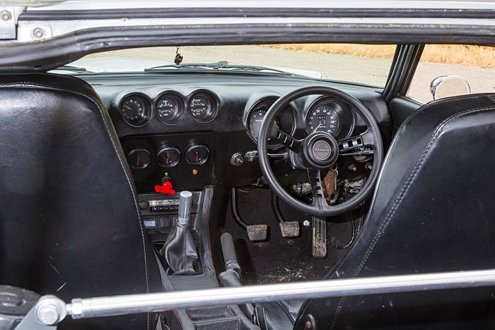 1975-datsun-260z-steering-wheel.jpg