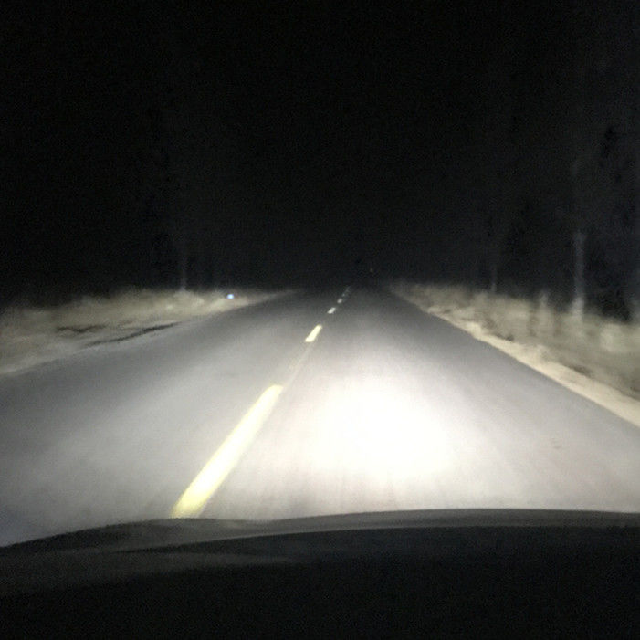 北京汽车大灯升级之途胜改氙灯改透镜只为夜间行车更安全