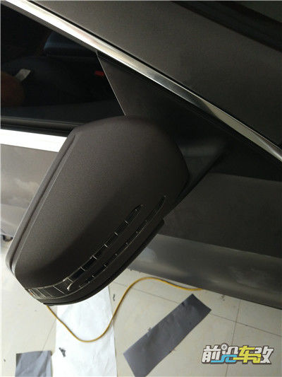 奔驰CLA200美国艾莉丹尼森小珍珠雅炭灰车身改色，