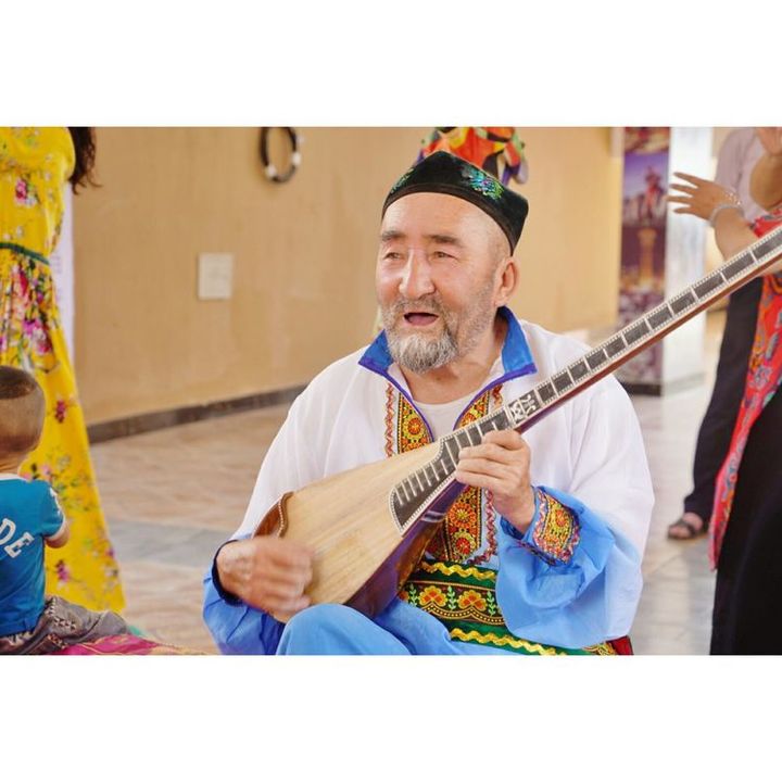 漫游新疆——最后的王府
