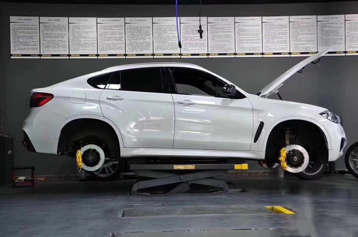 宝马BMW X6刹车改装升级Brembo GT前6后4刹车套装