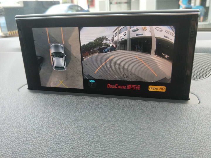 新款奥迪Q7改装360度全景行车记录仪