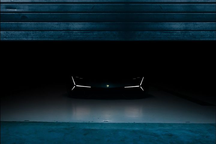 lamborghini-terzo-millennio-15.jpg