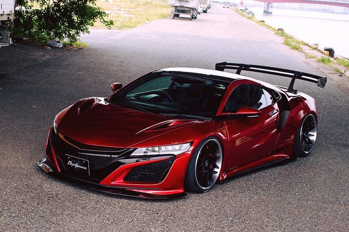 liberty-walk-shows-new-acura-nsx-body-kit-and-it-has-no-fender-flares-120628_1.jpg