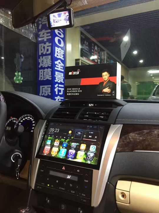 丰田凯美瑞改装安卓大屏导航倒车影像