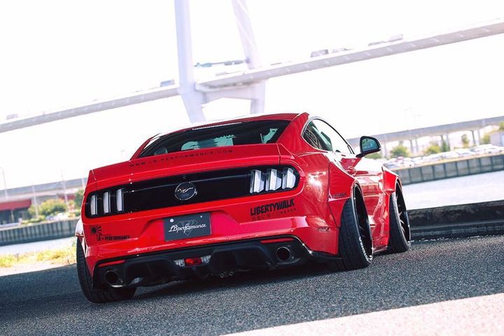 liberty-walk-widebody-ford-mustang-is-not-as-riced-as-you-d-think_2.jpg