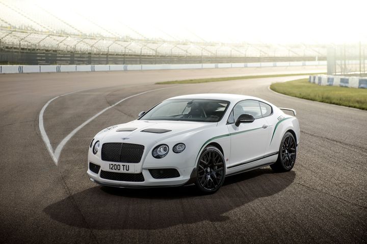 2015-bentley-continental-gt3-r-front-three-quarters-view2.jpg
