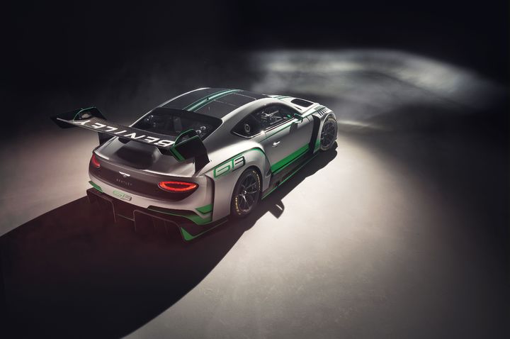 宾利欧陆开发第二代Continental GT3赛车