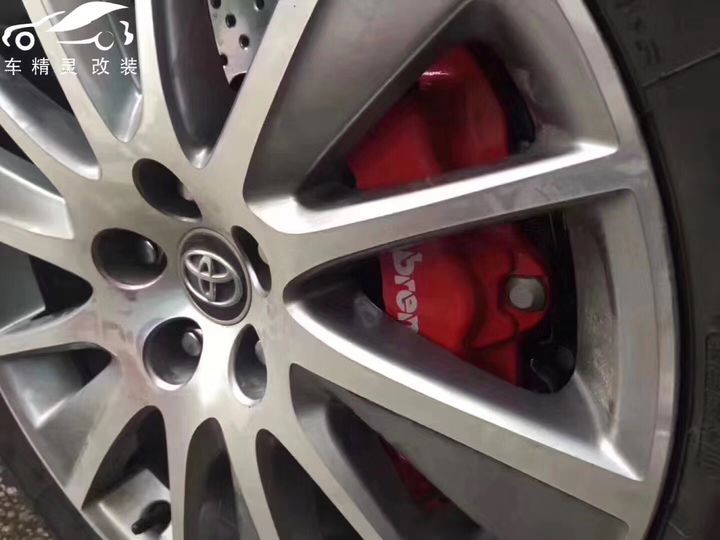 汉兰达刹车改装升级意大利Brembo大六，红色鲍鱼好大