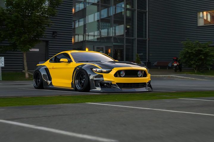 dry-carbon-widebody-ford-mustang-will-offend-purists-coming-to-sema_1.jpg
