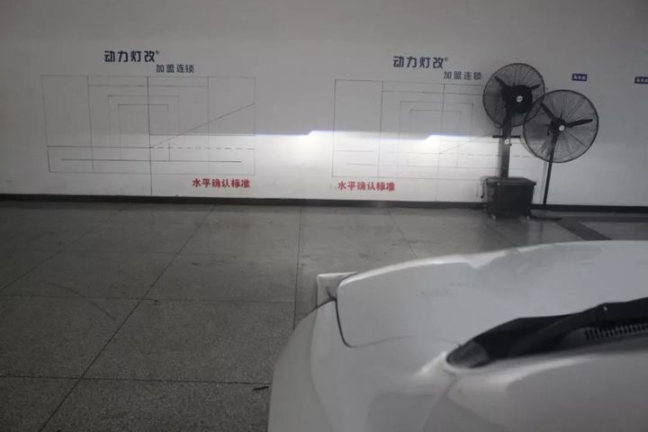 南京改灯 | 本田CR-V升级海拉五透镜+欧司朗CBI灯泡安定，视...