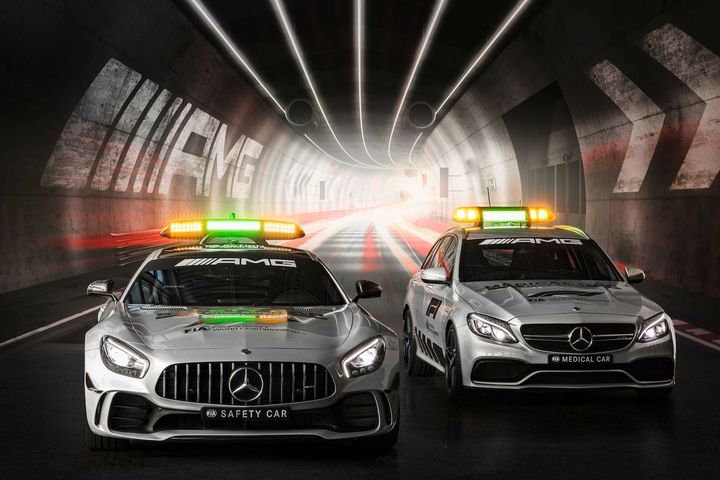 mercedes-amg-official-fia-f1-safety-car-025.jpg