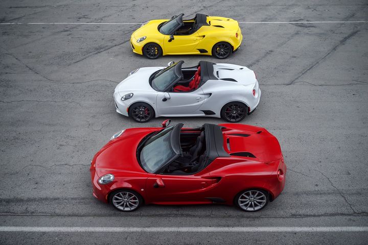 2016-alfa-romeo-4c-spider-top-side-views.jpg