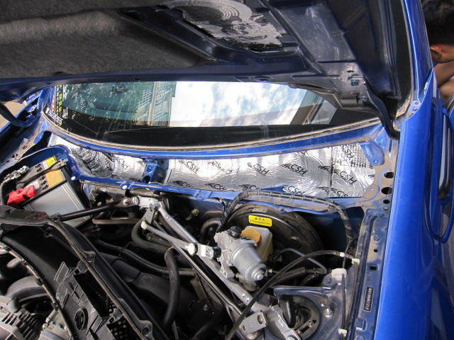斯巴鲁汽车隔音解决引擎噪音和胎噪问题