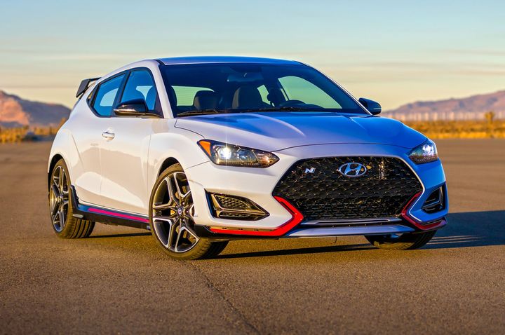 2019-hyundai-veloster-n-front-side-view-parked.jpg
