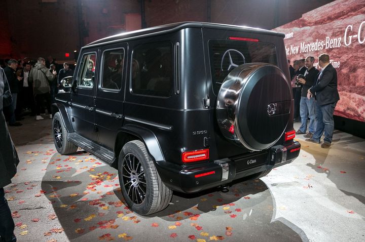 2019-mercedes-benz-g-class-rear-side-view.jpg