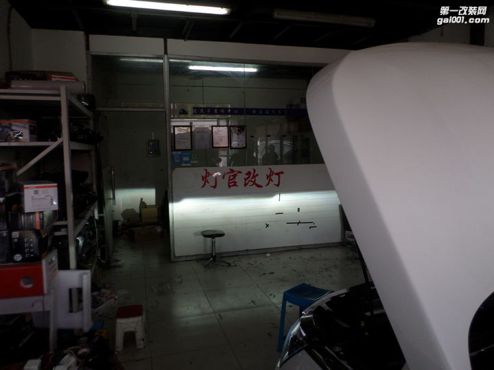 标致5008无损升级海拉5双光透镜氙气灯北京灯官改灯