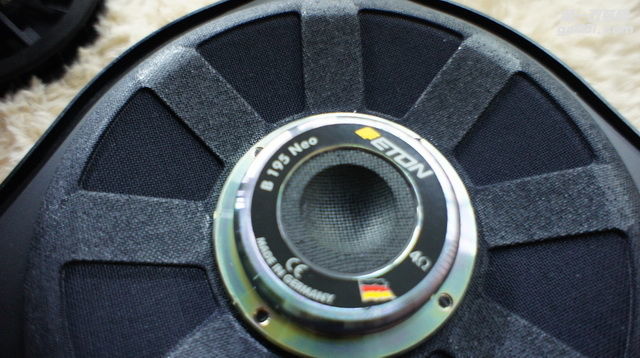7，德国伊顿宝马专车专用三分频中低音单元.JPG