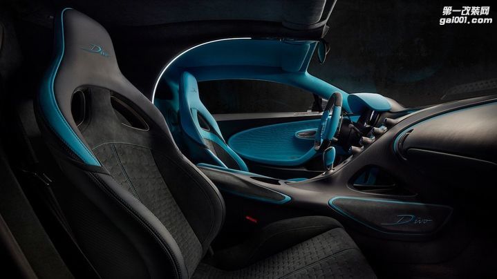 bugatti-divo-front-interior-1.jpg