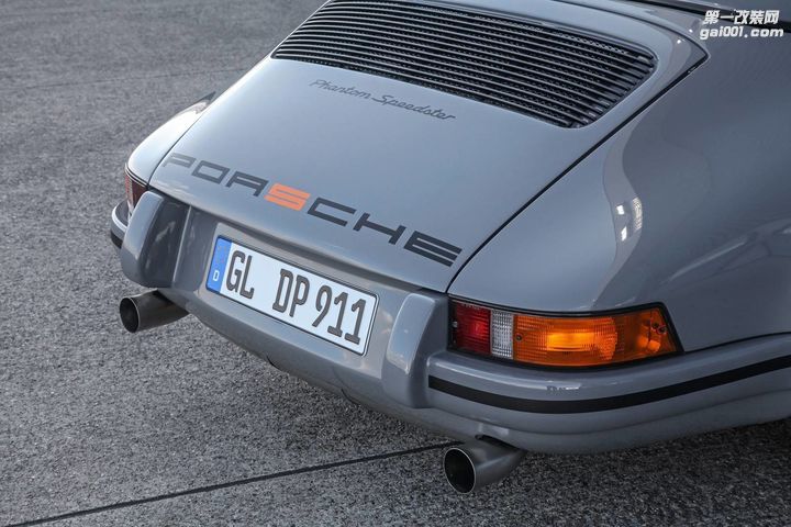 Porsche-911-Speedster-2 (1).jpg
