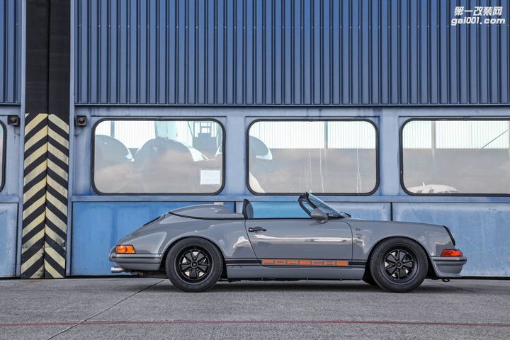 Porsche-911-Speedster-1 (1).jpg