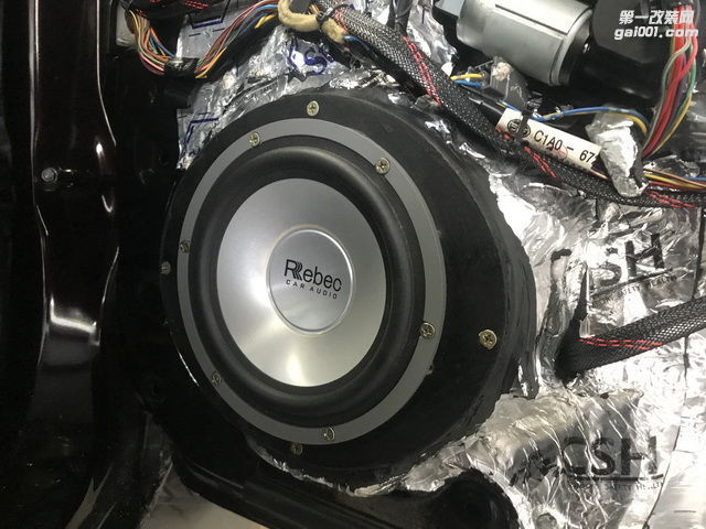直入人心 马自达6汽车音响改装雷贝琴RS65.3—广州卖音乐