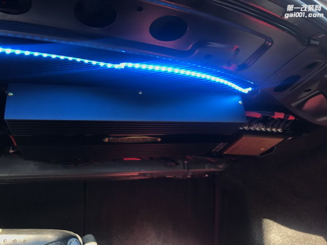 直入人心 马自达6汽车音响改装雷贝琴RS65.3—广州卖音乐