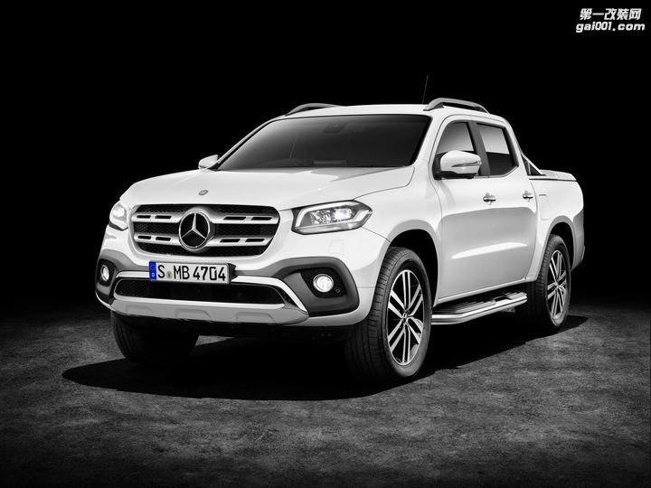 first-mercedes-benz-x-class-widebody-kit-comes-from-prior-design_22.jpg