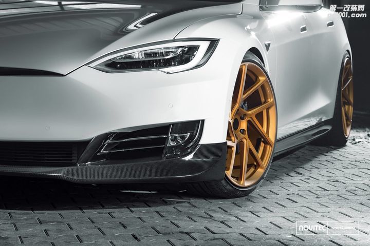 novitec-puts-golden-vossen-wheels-on-tesla-model-s-for-that-impreza-sti-look_5.jpg