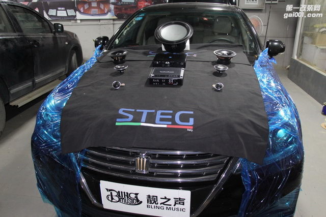 1，改装车型—丰田皇冠.JPG